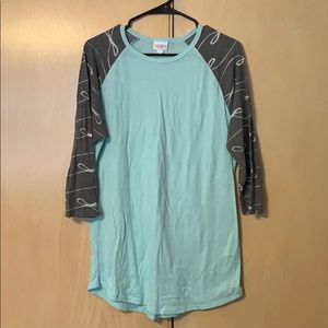 LulaRoe L Randy Tee